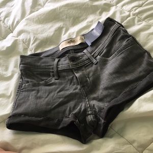 Hollister Gray shorts!!!